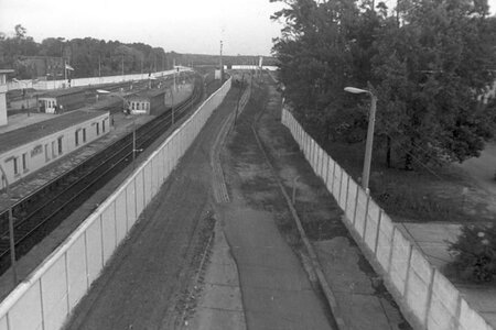 Potsdam, Bahnhof Griebnitzsee, Oktober 1985
