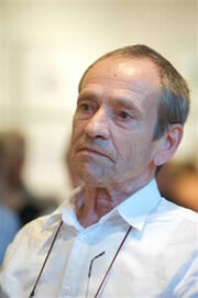 Peter Ensikat
