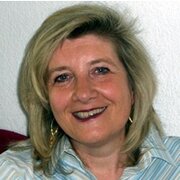 Dr. Juliane Wetzel