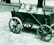 Mit dem Bollerwagen sind wir nach Töplitz geflohen