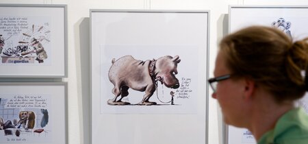 "NSA, ein ganz lieber Hund". Karikatur von Klaus Stuttmann.