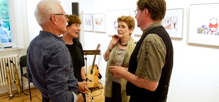 Fachsimpelei unter Kollegen: Klaus Vonderwerth, Cleo-Petra Kurze, Barbara Hennig
