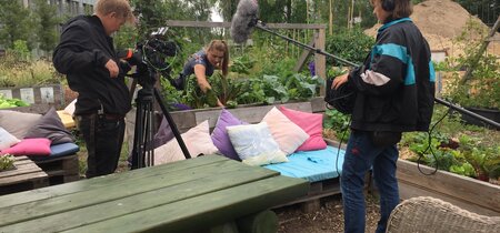 Videodreh im Campusgarten der FH Potsdam