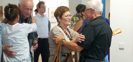 Wiedersehensfreude bei: (v.l.) Cleo-Petra Kurze und Heinfried Henniger, Barbara 