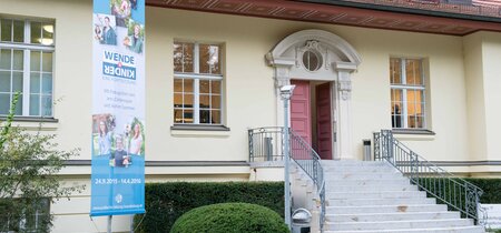 In der Ausstellung "Wendekinder"