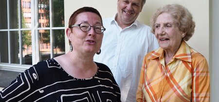Martina Weyrauch, Rainer Potratz (Moderation) und Charlotte Kahn