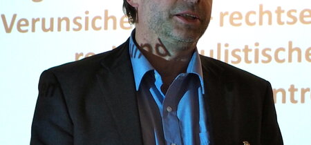 Michael Jahn in der Tagung