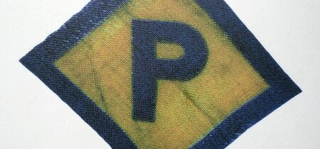 "Polenabzeichen" für polnische Zwangsarbeiter