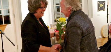 Martina Schellhorn und Prof. Guggenberger