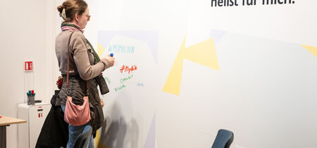 Einblicke in die Ausstellung "Mitmachen. Demokratie in Brandenburg"