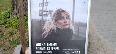 Hinweis auf die Ausstellung "Wir hatten ein normales Leben" in Altranft