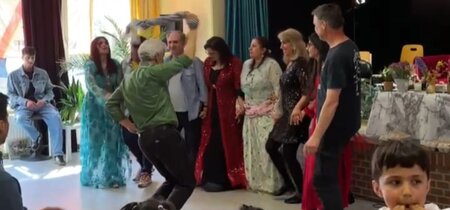 Tanzen auf dem kurdischen Neujahrsfest