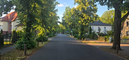 Wie leergefegt: Lehnitz, ein idyllischer Ortsteil von Oranienburg, hat jungen Leuten nicht viel zu bieten. 