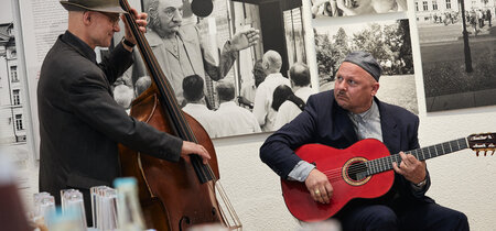 Musikalische Begleitung durch Yenz Saleh (li.) und Olaf Mücke.