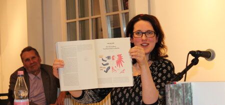 Katrin Marx bei der Vorstellung vom Brandenbuch 3.12.2015