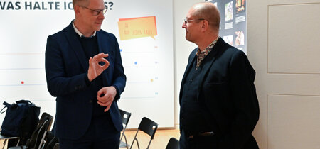 Antisemitismusbeauftragter Andreas Büttner und Joachim Seinfeld im Gespräch