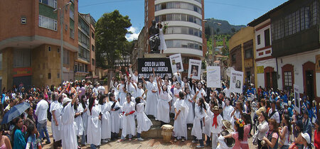 Internationaler Frauentag 2009 in Bogotá (Kolumbien):  „Creo en la libertad“ (dt. „Ich glaube an die Freiheit“). Foto: Alexander Torrenegra |Wikipedia | CC BY-SA