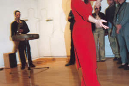 Experimentelle Percussion zur Ausstellungseröffnung: Beate Gatscha und Gert Ankl
