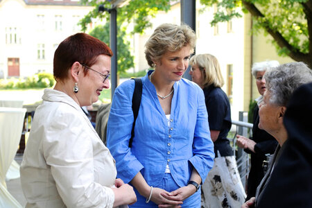 Martina Weyrauch und die Bildungsministerin Martina Münchund Carola Wolf, Forum 