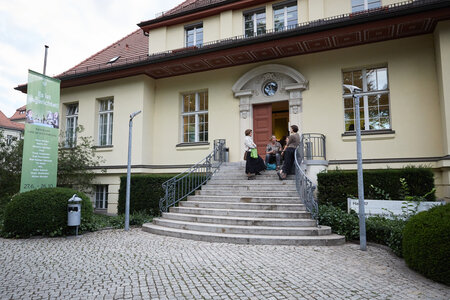 Eingang zur Landeszentrale