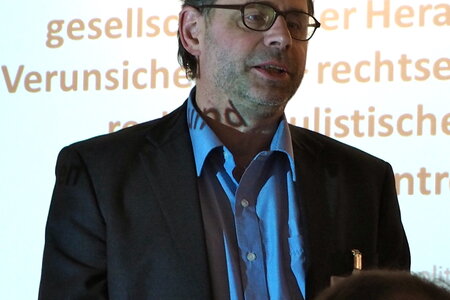 Michael Jahn in der Tagung