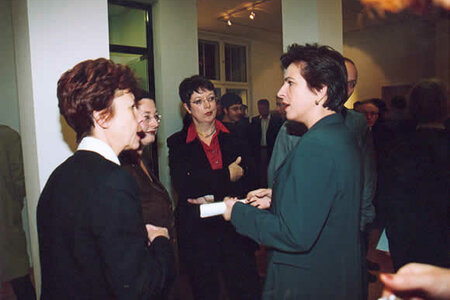v.l.:  Dr.  Bärbel Möller,  Dr. Martina Weyrauch, Martina Schellhorn, und Minist