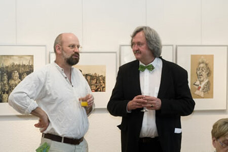 Der Künstler Rainer Ehrt und Dr. Erardo C. Rautenberg, Generalstaatsanwalt des L