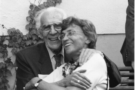 Mit Ehefrau Annemarie Schönherr, Mai 2000