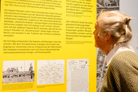 In der Ausstellung "Napola Potsdam"