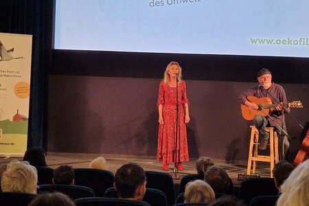 Musikalisches Rahmenprogramm mit Carmen Orlet und Hugo Dietrich