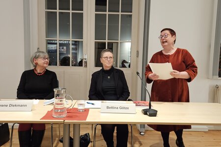 v.l.: Irene Dieckmann, Bettina Götze und Martina Weyrauch. 