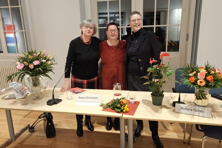 v.l.: Irene Dieckmann, Martina Weyrauch und Bettina Götze 