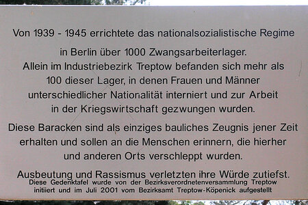 Gedenktafel Arbeitslager Treptow. 
