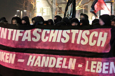 Antifaschistische Demonstration am 4.02.12 in Aachen