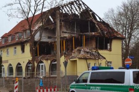 Das zerstörte Haus der Zwickauer Terrorzelle; Foto: André Karwath | CC BY-SA Das zerstörte Haus der Zwickauer Terrorzelle; Foto: André Karwath