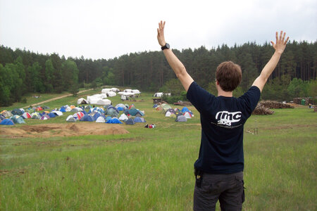 Sicht auf die JMC Wiese. Foto: Jugendmediencamp