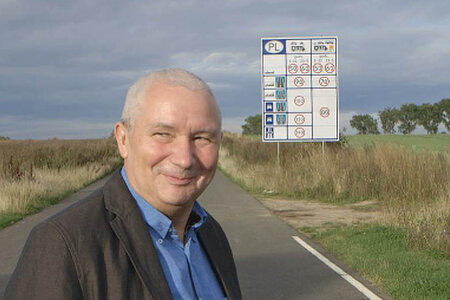 Viele Polen schätzen vor allem die idyllische Ruhe Mecklenburg-Vorpommerns - so wie Edward Orlowski. 2008 kaufte er ein altes Gutshaus in Ramin im Landkreis Uecker-Randow. Bild: Hoferichter & Jacobs GmbH. Szene aus dem Film