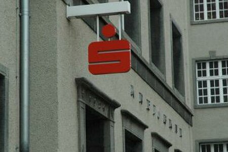 Die Sparkasse ist ein integraler Bestandteil der kommunalen Familie. Nicht nur in der Fläche des Landes leistet sie unverzichtbare Dienste. 