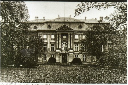 Schloss Trebnitz um 1920