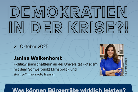 Veranstaltungsposter mit blauem Hintergrund und einem Foto von Janina Walkenhorst