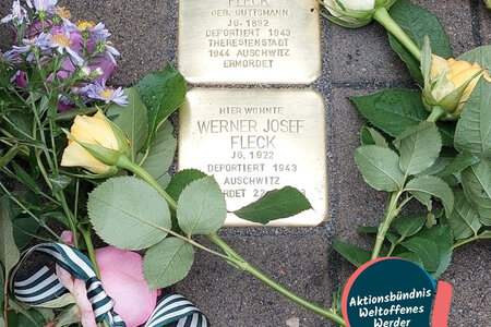 Gedenken an den Stolpersteine Familie Fleck