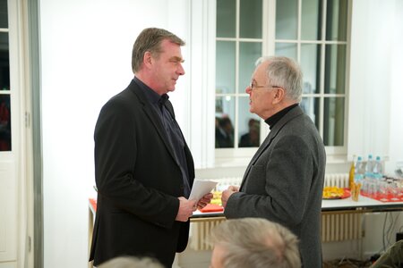 Ralf Christoffers und Manfred Stolpe zur Ausstellungseröffnung "Lebe wohl Deutschland" am 4. März 2014 in der Landeszentrale 
