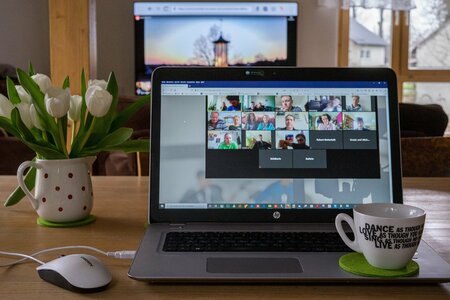 Virtuelle Tagung