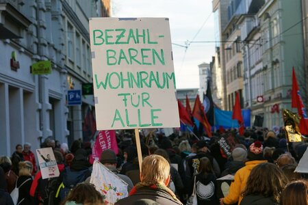 Demo: Bezahlbarer Wohnraum für alle