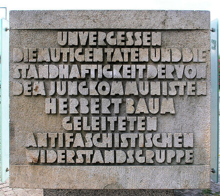 Gedenktafel für  Herbert Baum in Berlin-Mitte, Am Lustgarten, 