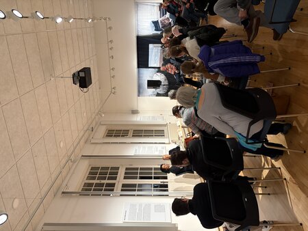 Sirkka Jendis in der Veranstaltung "Armut hat System"