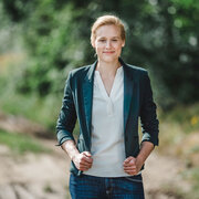 Dr. Sabine Buder