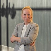 Jenifer Howel