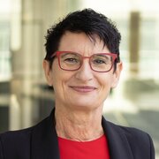 Simona Koß