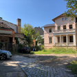 Im heutigen Zustand: das ehemalige Kino Charlott und das Viktoria-Garten-Restaurant